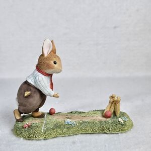 Sports at Foxwood Tales by Villeroy & Boch # 25 Rue Rabbit Strike Figurine W Tin